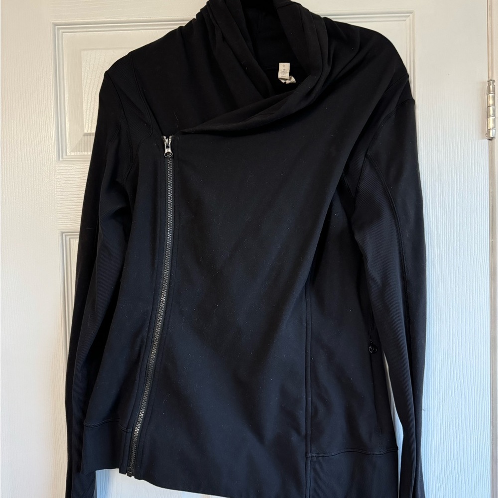 Lululemon cross cross zip up jacket